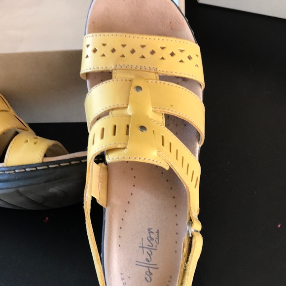 Clarks 8.5. Stored in box, EUC Yellow - Picture 2 of 5